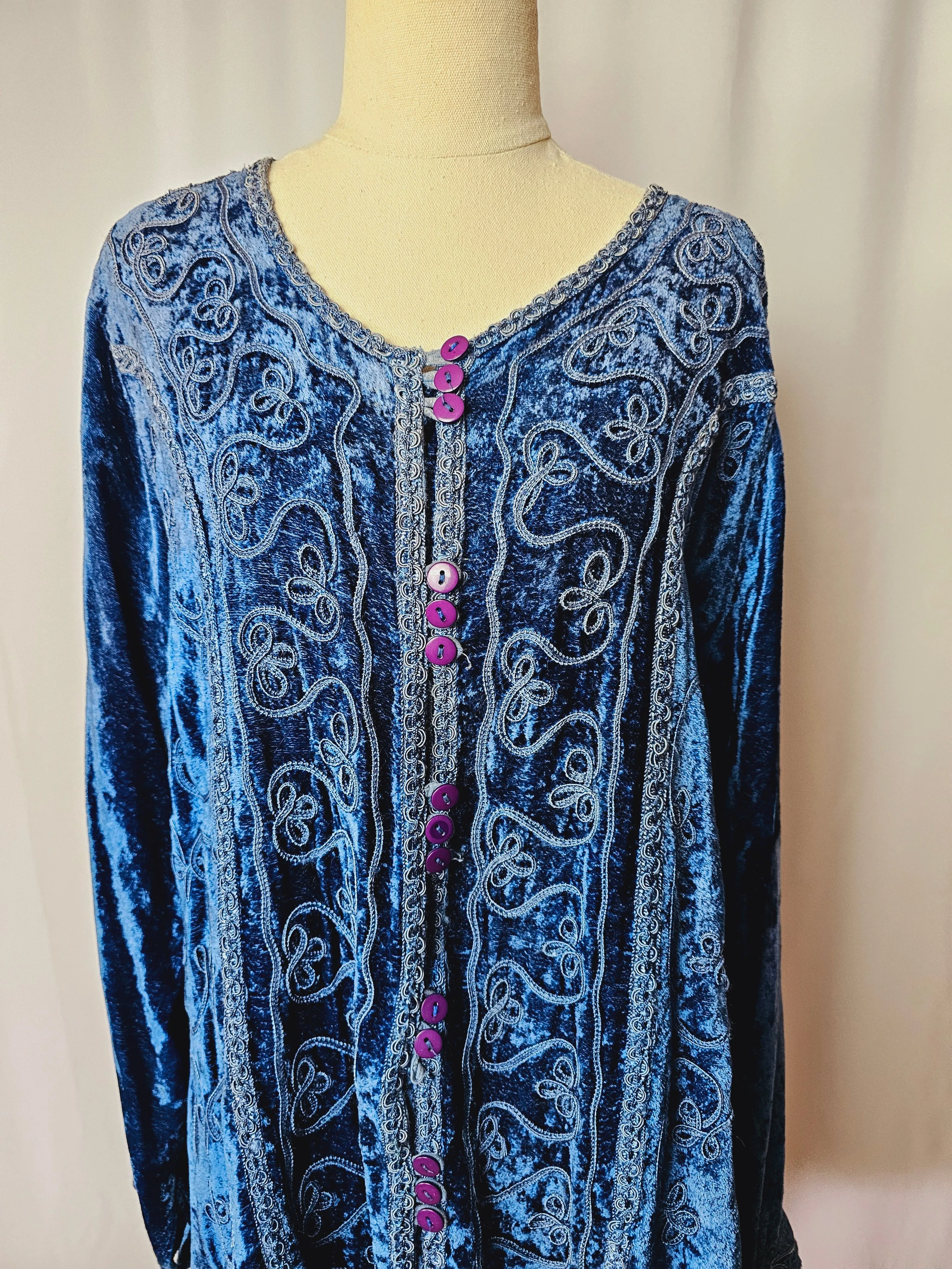 Krishna - Blue Vintage Velvet Jacket - Free Size