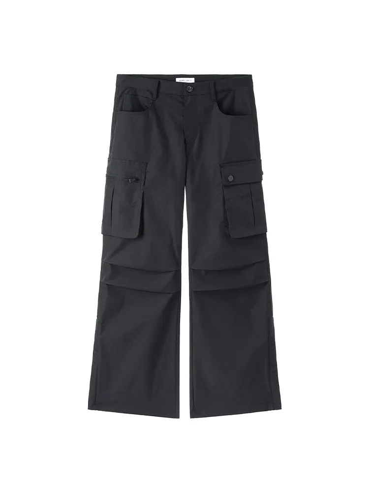 Sporty Flared Cargo Jeans