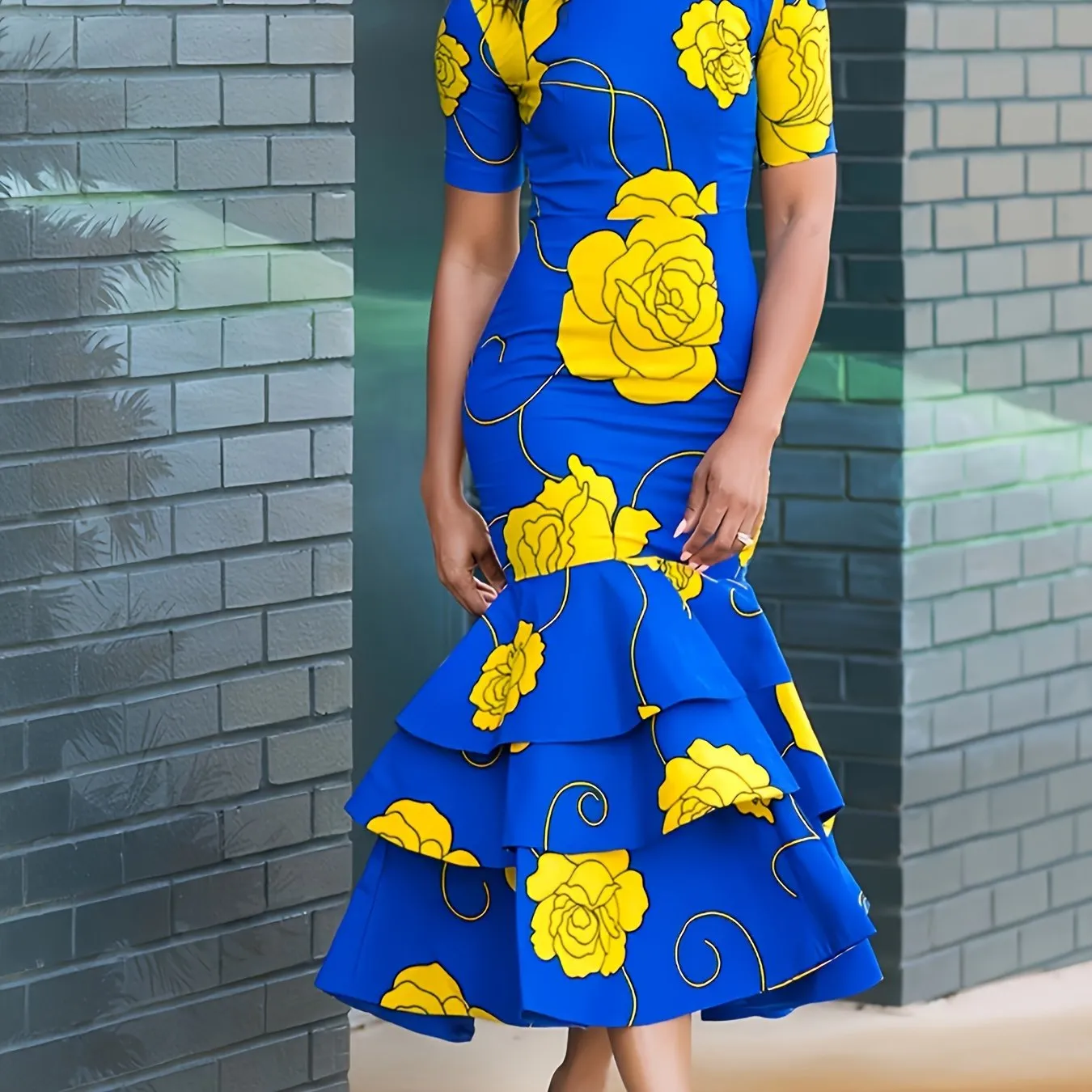 Spring-Summer Chic: Women's Floral Print A-Line Dress with Ruffle Hem - Easy Care & Versatile